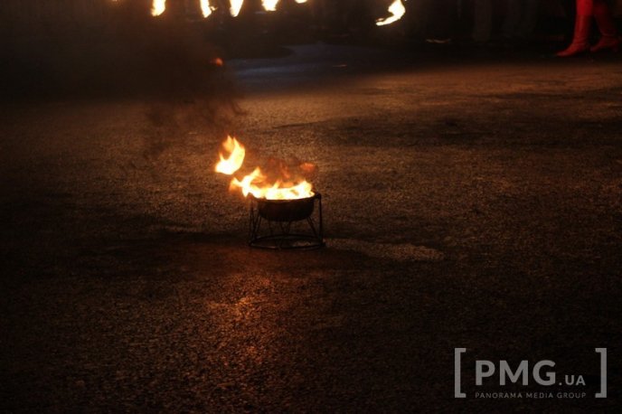 Яскраве святкування Дня святого Мартина у Мукачеві: парад ліхтариків, лицарські бої та вогняне шоу – 119 Яскраве святкування Дня святого Мартина у Мукачеві: парад ліхтариків, лицарські бої та вогняне шоу – 119