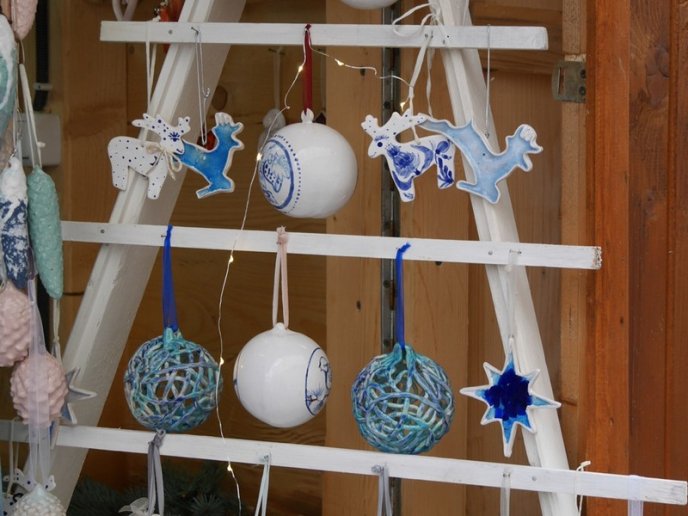 В Ужгороді розпочався новорічно-різдвяний ярмарок – 16