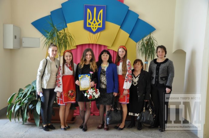 У Мукачеві нагородили лауреатів конкурсу "Шукаємо молоді педагогічні таланти" (ФОТО) – 28