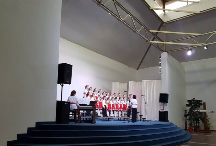 Мукачівці насолоджувалися "Святом хорової музики" – 01