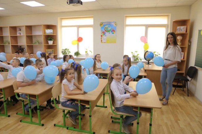 У Мукачеві урочисто відкрили новий корпус НВК "Гармонія" – 07