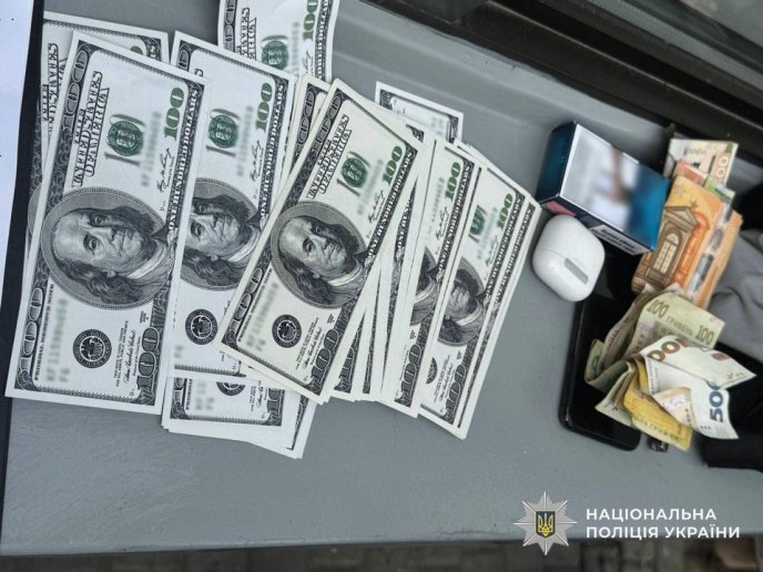 У Мукачеві на залізничному вокзалі затримали чоловіка: що він накоїв – 01 Фото — Відділ комунікації поліції Закарпатської області