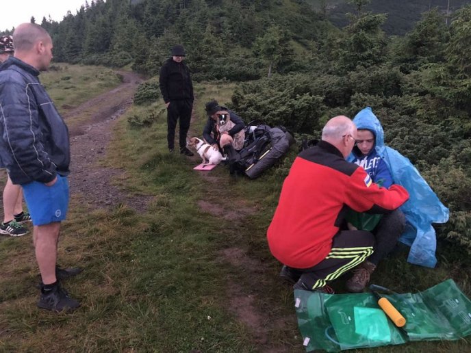 Відпочинок у горах закінчився для хлопця в лікарні – 02