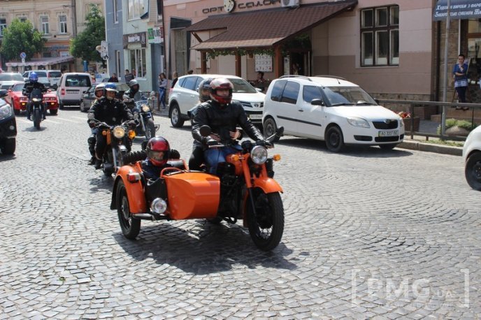 Байкери проїхались вулицями Мукачева – 13