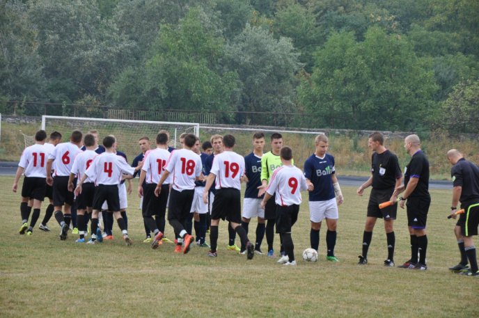 Футболісти "Мукачева" та іршавської "Бужори" влаштували феєрію голів у матчі обласного чемпіонату – 01