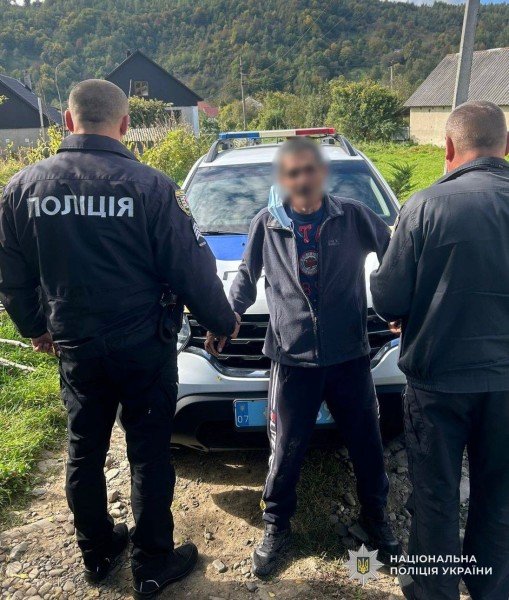 У селі на Закарпатті вбили 20-річного хлопця – 01 Батько вбив свого сина у селі Монастирець