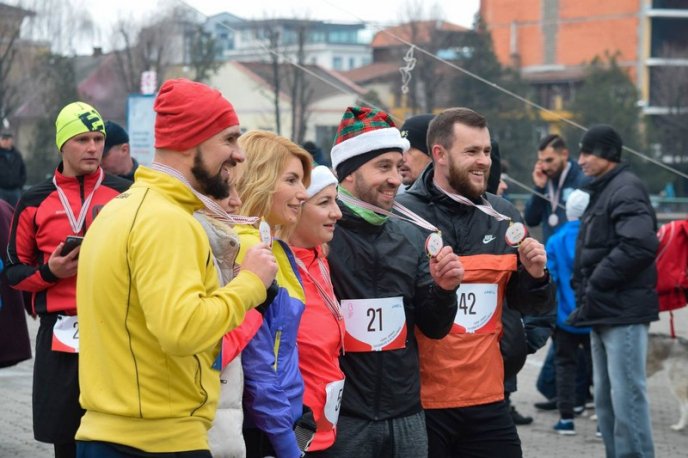 В Ужгороді відбувся благодійний забіг "Пробіжи – допоможи" – 13