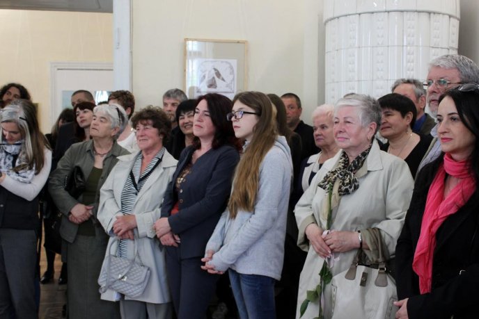 Український живописець та угорська художниця-графік представили свої картини в Ужгороді – 03