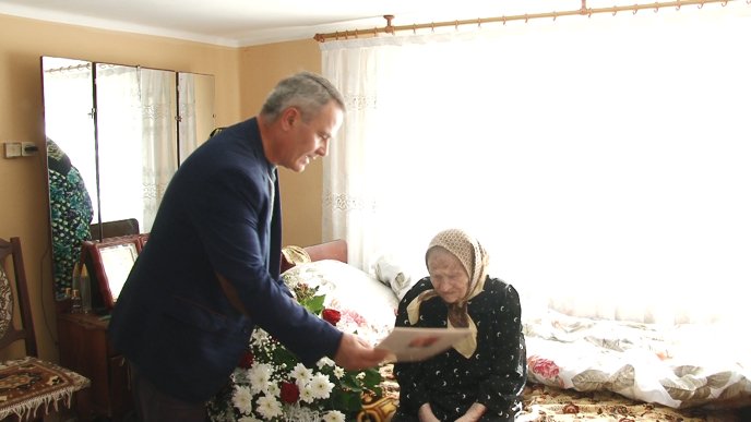 Жителька Тячівщини відзначила своє 105-річчя – 02