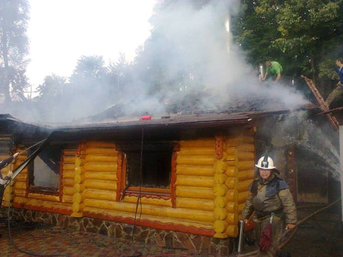 Під ранок на Закарпатті згорів ресторан – 05 Під ранок на Закарпатті згорів ресторан – 05