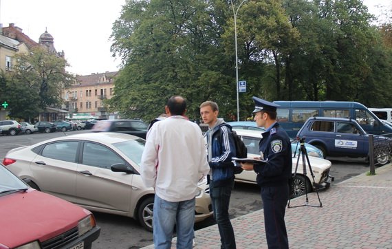Закарпатські ДАІвці разом із журналістами провели спільний рейд вулицями Ужгорода – 05