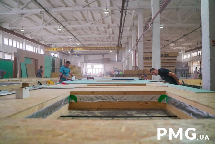 Як релоковане підприємство створює на Закарпатті модульні оселі для переселенців – 04