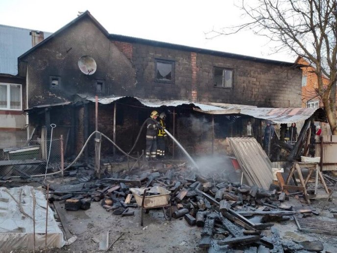 Перебувала у шоковому стані: рятувальники розповіли про вечірній інцидент – 01