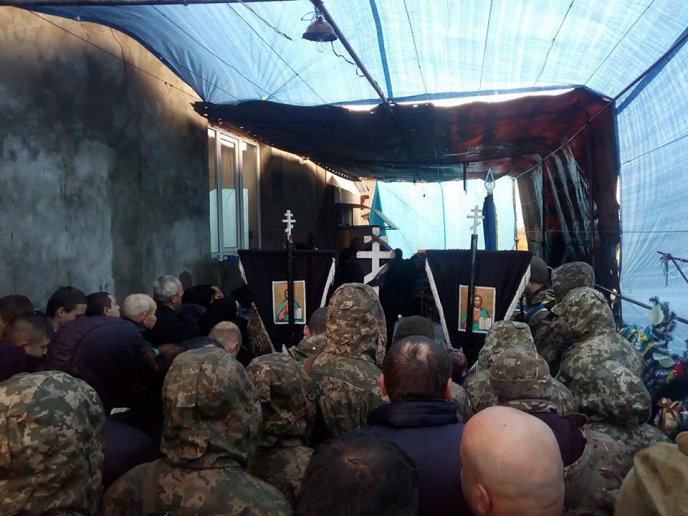 На Берегівщині попрощались з бійцем АТО Михайлом Кушніром – 01