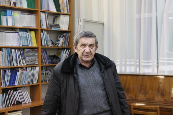 У Закарпатській обласній бібліотеці вшанували пам’ять Героїв Небесної Сотні – 08