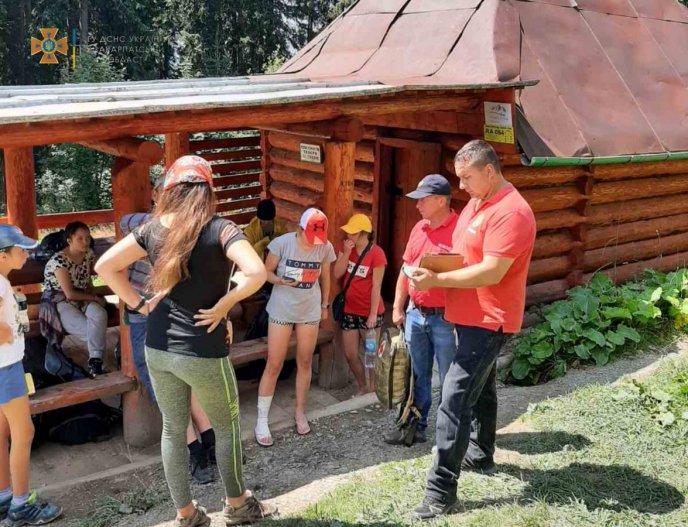 На Закарпатті отруїлись діти – 02