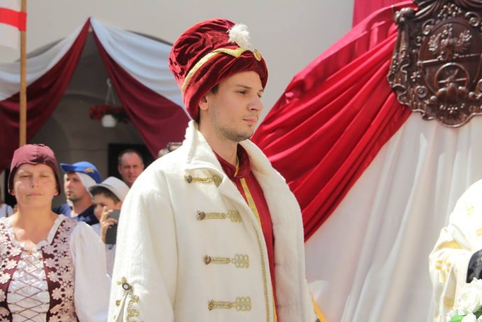 У Мукачеві влаштували реконструкцію весілля Ілони Зріні та Імре Текелі – 18