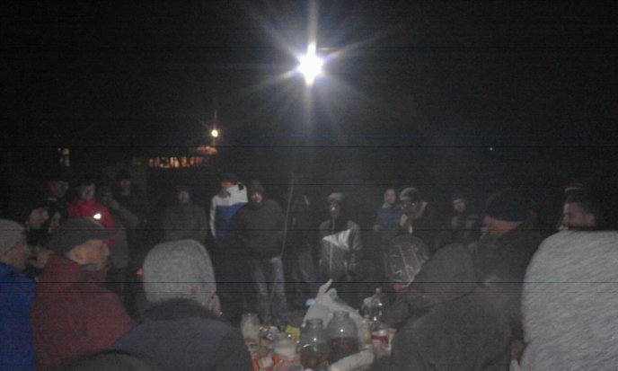 "Пересічники" вже четверту добу блокують рух до словацького кордону біля КПП "Ужгород" – 04