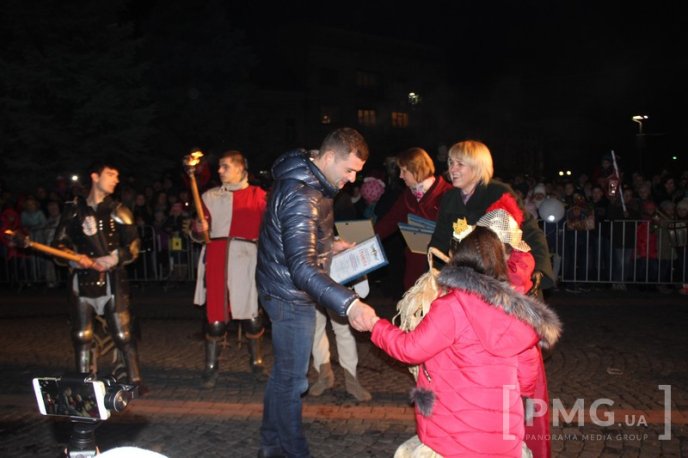 Парад ліхтариків та лицарські бої: як у Мукачеві відзначали День святого Мартина – 39