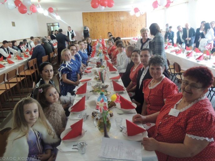 Як на Закарпатті тамади збиралися – 01