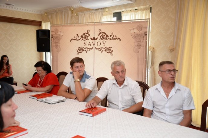 Сьогодні провели термінове засідання Ради адвокатів Закарпатської області – 16