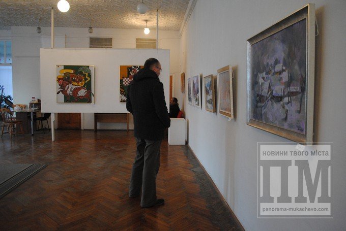 У мукачівській картинній галереї відкрилась новорічно-різдвяна виставка (ФОТО) – 02