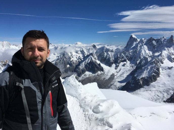 Ужгородець Ярослав Газа розповів про своє сходження на найвищу гору Європи – 01