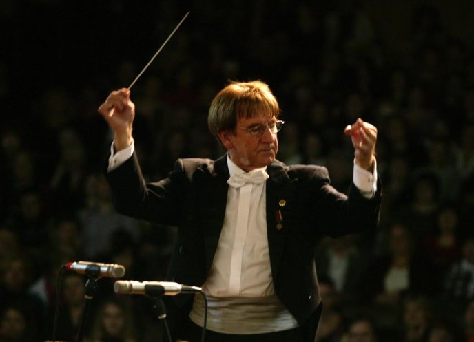 В Ужгороді з симфонічним оркестром виступить відомий австрійський композитор та музикант – 02