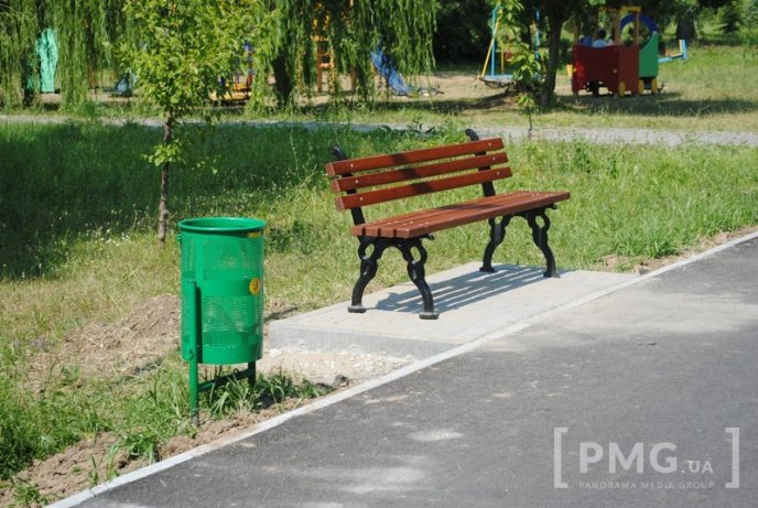 Парк Перемоги у Мукачеві: робота по облаштуванню триває – 18 Парк Перемоги у Мукачеві: робота по облаштуванню триває – 18