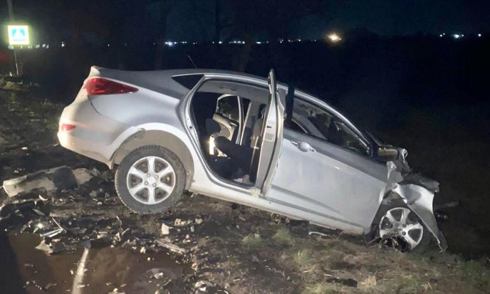 Поліція показала фото з місця аварії на Мукачівщині, в якій загинула жінка – 01 Поліція показала фото з місця аварії на Мукачівщині, в якій загинула жінка – 01