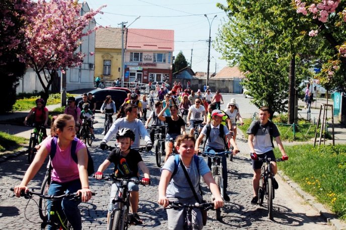 У Мукачеві відбувся велозаїзд  «Сакура Bike Ride» – 09