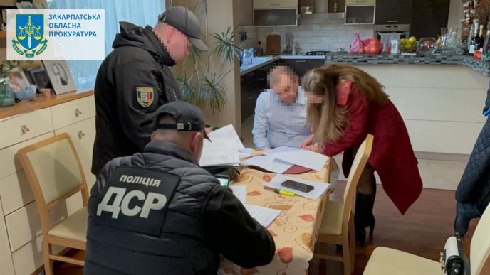 На Закарпатті екскерівництво банку підозрюють у багатомільйонній оборудці  – 01