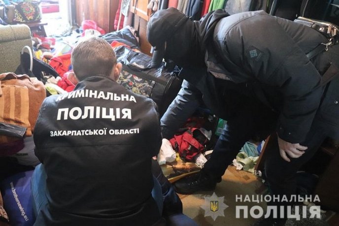 Перелякана жінка звернулась до поліції – 01 Перелякана жінка звернулась до поліції – 01
