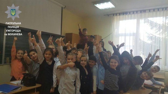 Протягом листопада шкільні рейнджери Ужгорода та Мукачева провели 32 заняття – 06 Протягом листопада шкільні рейнджери Ужгорода та Мукачева провели 32 заняття – 06