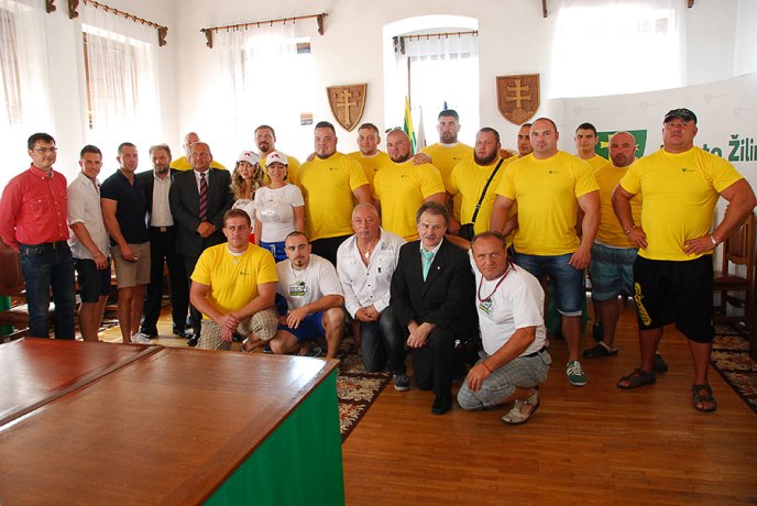 Закарпатці взяли участь у вже традиційному турнірі стронгменів "Кубок Словʹян" (ФОТО) – 02