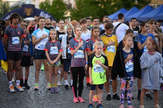 В Ужгороді відбувся щорічний забіг «Шаную воїнів, біжу за героїв України» – 06
