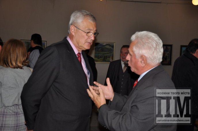 У Мукачеві відкрилась виставка творів, присвячена Мігаю Мункачі (ФОТО) – 27