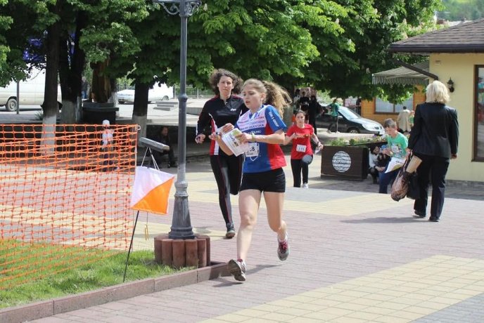 32 збірні команди з 19 регіонів країни з’їхалися до Рахова на чемпіонат України зі спортивного орієнтування – 10