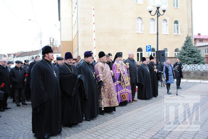 У Мукачеві вшанували пам’ять воїнів-інтернаціоналістів (ФОТОРЕПОРТАЖ) – 05