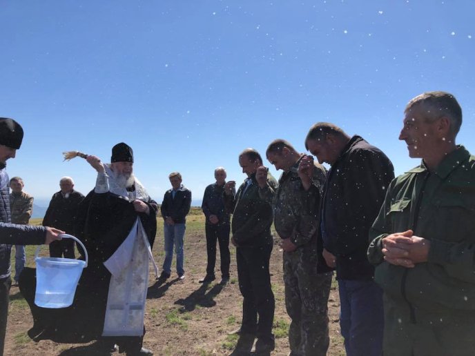 Освячено відновлений після акту вандалізму 8-метровий хрест – 02