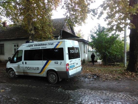 Поліцейські затримали 44-річного чоловіка, який ножем вбив людину у мікрорайоні "Черьомушки" – 01