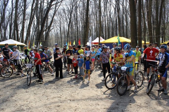 Закарпатці вибороли друге місце в національному чемпіонаті зі спортивного орієнтування (ФОТО) – 01