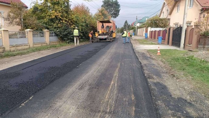 На Хустщині тривають ремонти доріг, що ведуть до кордону з Румунією – 01 На Хустщині тривають ремонти доріг, що ведуть до кордону з Румунією – 01