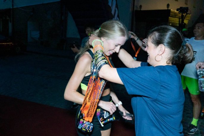 В Ужгороді під час благодійного заходу було зібрано понад 72 тисячі гривень на ЗСУ – 04