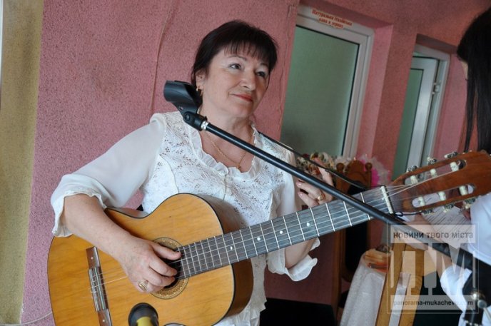 Мер Мукачева випив з ветеранами "фронтові" 100 грам (ФОТО) – 14