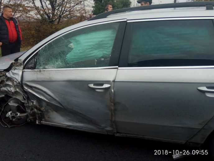 На трасі "Київ-Чоп" сталася аварія. Рух транспорту ускладнений – 02 На трасі "Київ-Чоп" сталася аварія. Рух транспорту ускладнений – 02