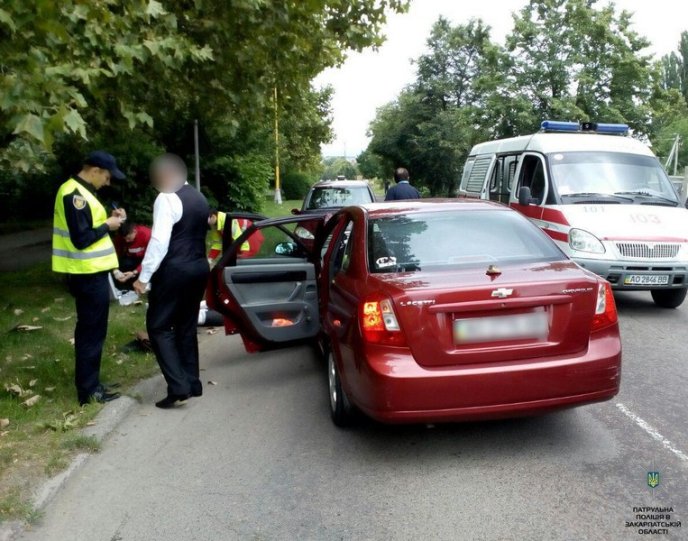 В Ужгороді сталася ДТП: є постраждалий – 02