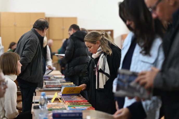 В обласному центрі відбувся масштабний книжковий захід – 05 В обласному центрі відбувся масштабний книжковий захід – 05