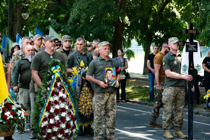 Закарпаття провело в останню путь 23-річного військового – 01