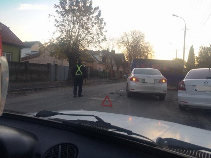 В Ужгороді сталася ДТП на вулиці Капушанській – 01